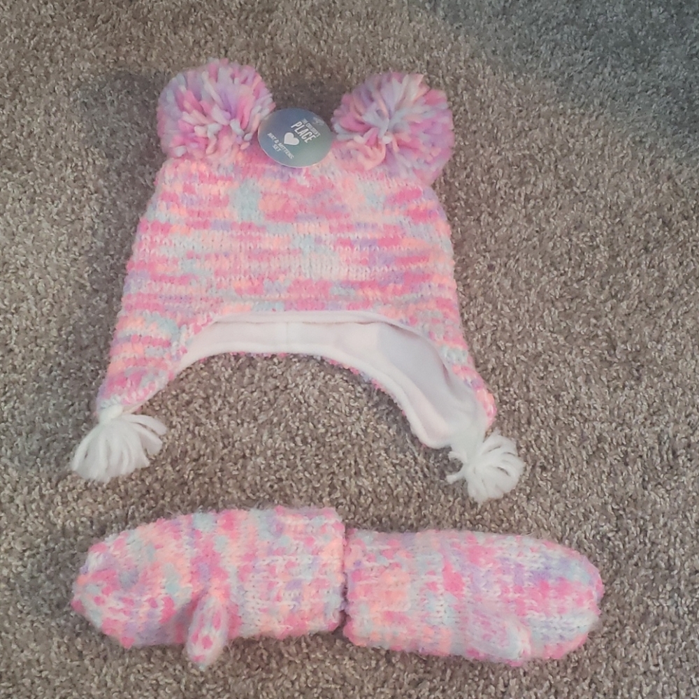 Hat and mittens